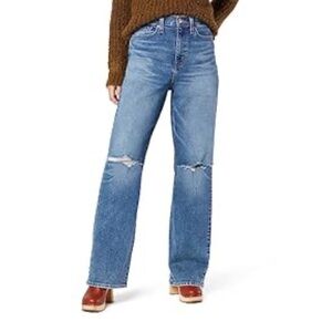 NWT Levi Strauss Signature High-Rise Loose Straight Distressed Women's Jeans
